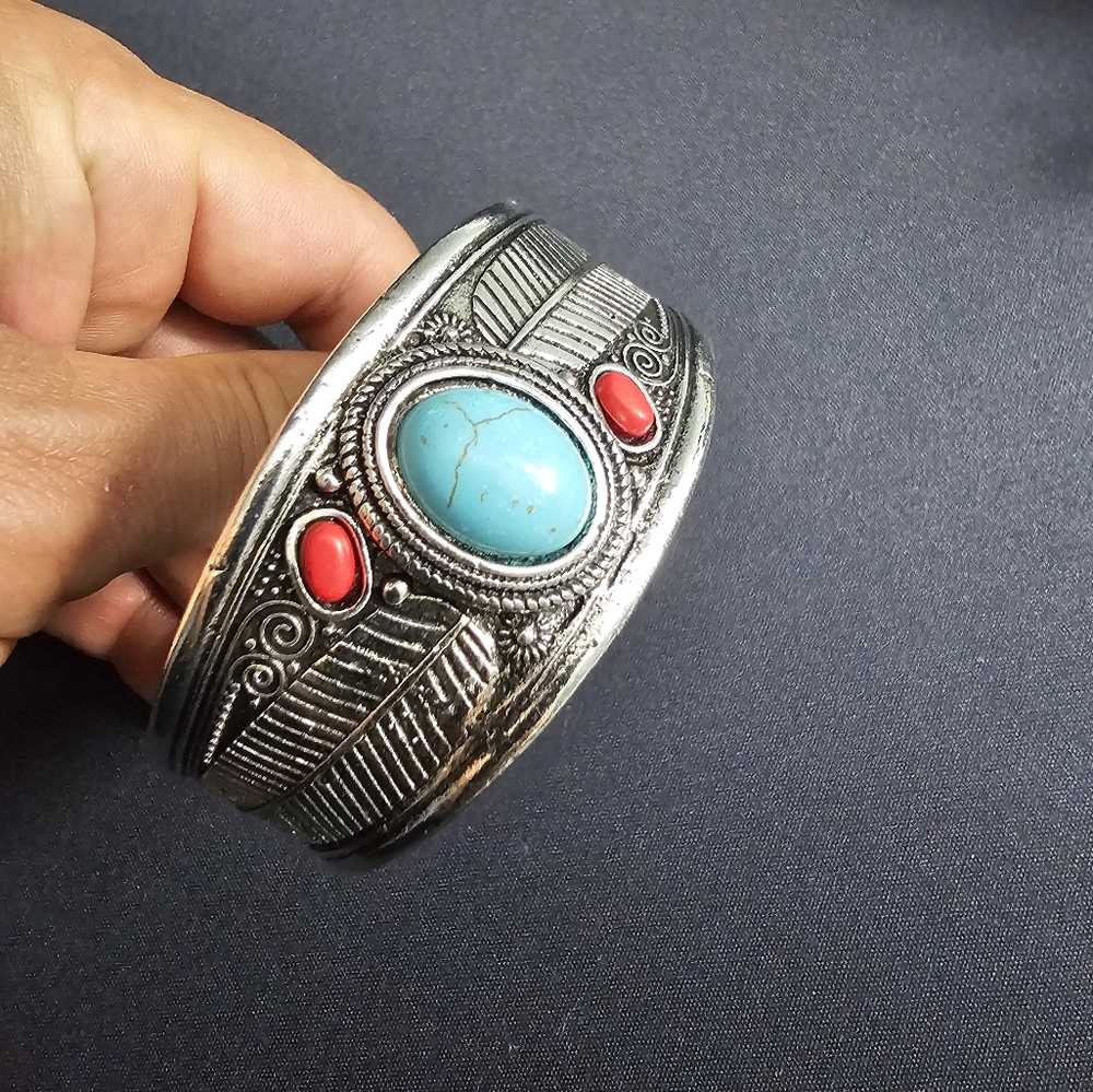 Brace - Picture 3 of 6